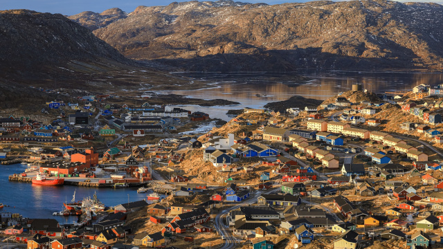 Allagarsuit/King's Stone