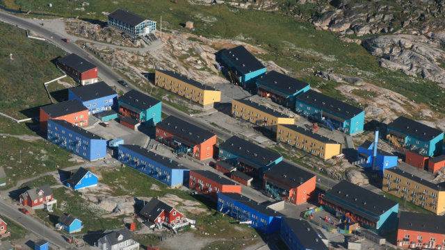 Flight from Nuuk to Ilulissat