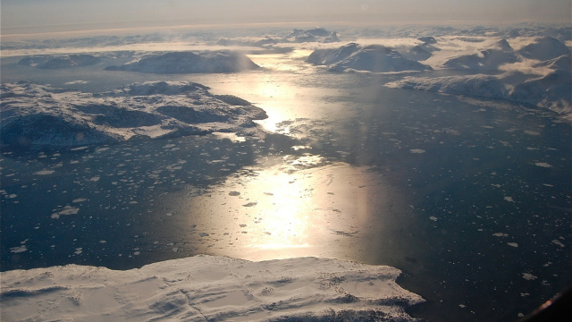 Flight from Reykjavik, Iceland to Ilulissat